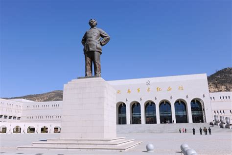 Le Musée du Corps de la Révolution Yan'an ! Un témoignage poignant de l'histoire chinoise.